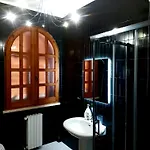 Oda ve Kahvaltı Le Arcate 3*