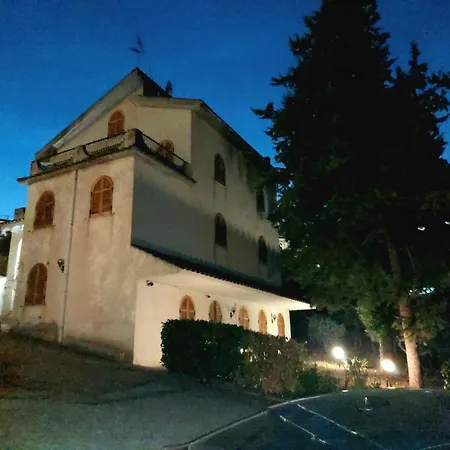 Le Arcate Corleto Perticara